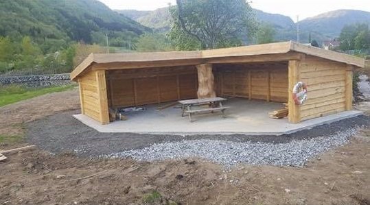 Gapahuker og lavvoer